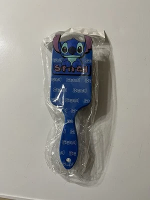 Cepillo de pelo grande con paleta para mujer Disne Lilo & Stitch. Foto 1 de 2