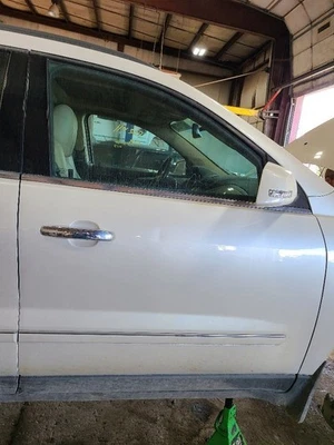 2010 - 2017 GMC ACADIA пассажирская передняя дверь VIN J 11-значный ограниченный выпуск  - Изображение 1 из 4