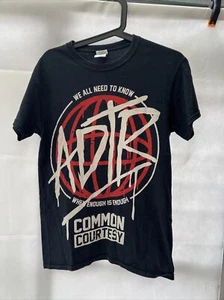 A Day to Remember Common Courtesy ADTR Black Band Merch Stand T-Shirt Size S - Imagen 1 de 3