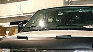 Lebra Hood Protector Mini Mask Bra Fits Ford Econoline Van 1997-2007 97-07 - Picture 1 of 1