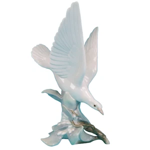 Lladro Porcelain Figurine Turtle Dove in Flight Model 4550 h29cm Circa 1980 - Picture 1 of 8