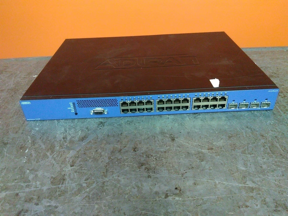 BAD FAN Adtran NetVanta 1235P 1700595G10 24-Port Switch No File System  - Image 1 of 4