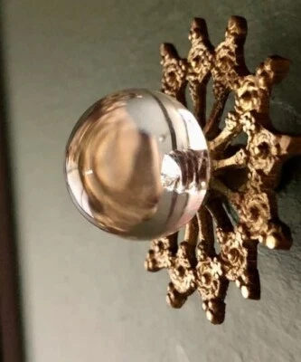 2 perillas de gabinete lisas transparentes con manija tiradora de cajón de vidrio antiguo con base de latón Foto 1 de 4