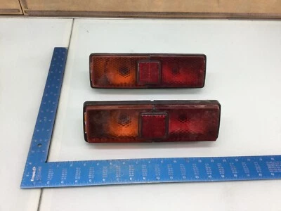 ⭐ Par de luces traseras traseras izquierda y derecha Ghiguli Lada hechas en URSS FP-140 ФП-140 Foto 1 de 4