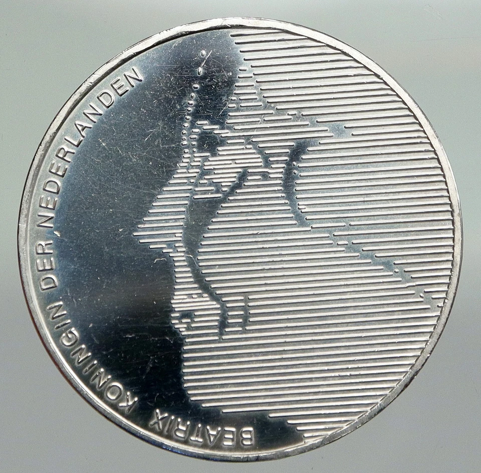 1984 NETHERLANDS Queen Beatrix Modern William Orange PRF Silver 50 G Coin i92216 - Image 1 of 3