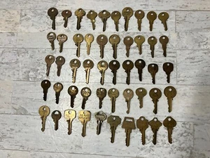 Lot Of 50 Vintage  Keys ILCO National American Yale Taylor  US Lock Mixed Lot - Picture 1 of 7