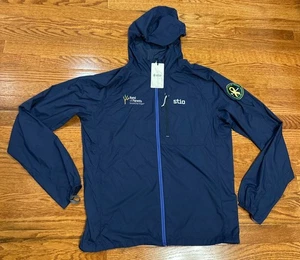New Stio Second Light Windshell Jacket Mens Medium Blue Logo Nylon Hiking Hooded - Picture 1 of 9
