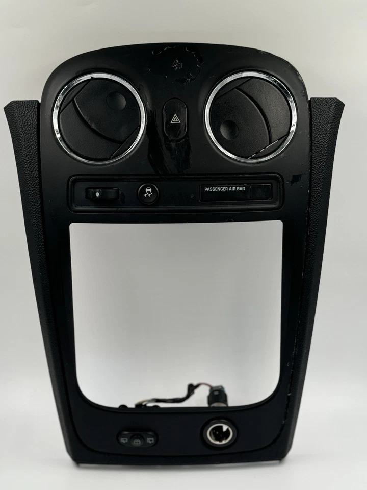 Chevrolet HHR 2006-2011 radio ventilación panel bisel con vin Foto 1 de 4