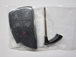 NEW OEM 2022-2024 GMC SIERRA 1500 KEYLESS REMOTE SMART KEY FOB 13560219 / 5 BT - Picture 1 of 3
