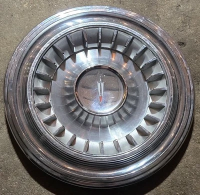 (1) Cubierta de rueda tapacubos Oldsmobile Fiesta Super 88 98 1960 14" vintage OEM #0A Foto 1 de 4
