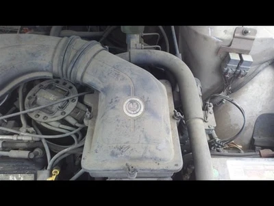 Air Cleaner Fits 90 DEVILLE 22720391 - Image 1 of 4