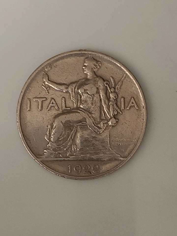 意大利 1922-R 镍 1 里拉硬币,Vittorio Emanuele III。 — 第 1/2 张图片