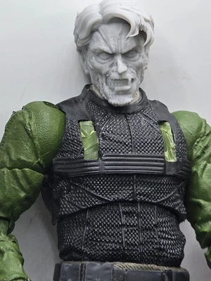 Cabeza Zombie Stark impresa en 3D 1:10 7" LEYENDAS DC MULTIVERSO Foto 1 de 2