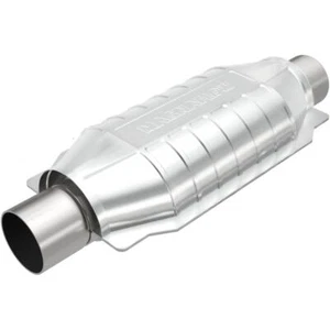 MagnaFlow 99006HM-BAF Fits 1996 1997 Isuzu Trooper Catalytic Converter - Picture 1 of 24