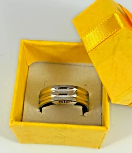 Men's Stainless Steel Ring Size 10 Silver - Picture 1 of 4