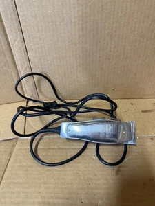 Cortapelos eléctrico con cable Andis Master ML modelo 317G - Imagen 1 de 3