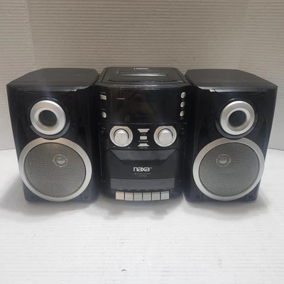 Reproductor de CD portátil Naxa Boombox con radio estéreo AM/FM casete ¡PROBADO Y FUNCIONA! Foto 1 de 4