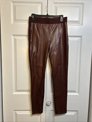 Nuevo con etiquetas Pantalones de Fábrica Ann Taylor Legging Cuero Sintético Delantero Ponte Trasero Talla S Pequeño Foto 1 de 4