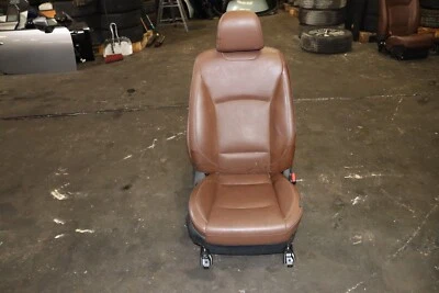 2018-2019 Subaru Outback 3.6L EZ36 TOURING Front Right RH Leather Seat OEM - Image 1 of 4