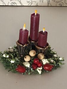 Dollhouse Miniatures 1:12 Holiday Decorations/ Christmas Table Centerpieces