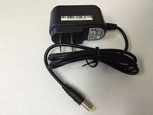 Cámaras de seguridad CCTV 12V CC fuente de alimentación regulada 1A - Imagen 1 de 6