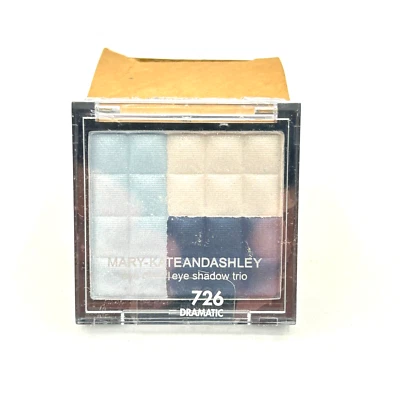 Nuevo Lote de 3 Trío de Sombras de Ojos Mary-Kate & Ashley Eye Glam #726 Dramático Foto 1 de 3