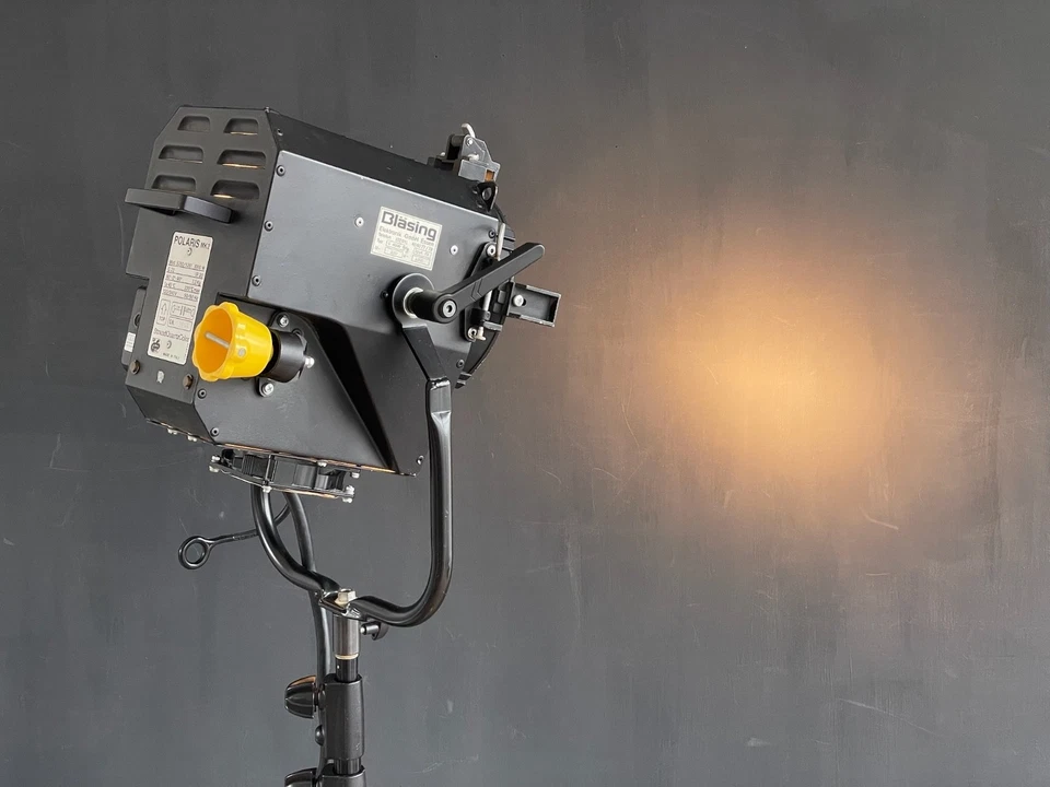 Bläsing-Studioblitz Fresnel-Spot Polaris MK2 - Bild 1 von 4