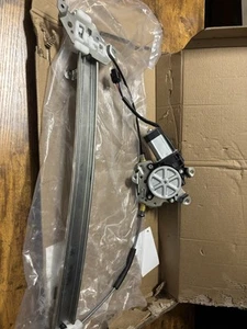 2005-2012 Nissan Pathfinder Rear Right Side Power Window Regulator with Motor - Picture 1 of 2