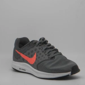 Nike Downshifter 7 Athletic Footwear Running Shoes Lace Up Comfort Swoosh Size 6 - Picture 1 of 10