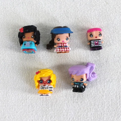 My Mini MixieQ's Doll Figures Lot of 5 Mixie Q Mattel Cover