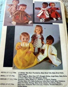 *TOLLES VINTAGE 1960er Medium 17"-18 1/2" PUPPENKLEIDUNG SCHNITTMUSTER ungeschnitten - Bild 1 von 1