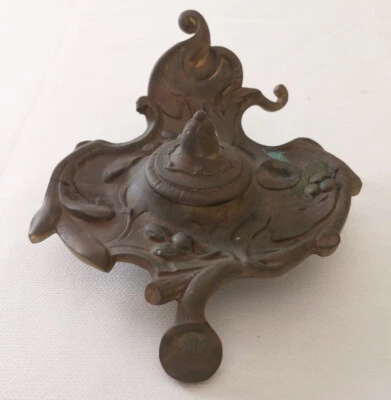 ANCIEN ENCRIER en BRONZE Signé - Photo 1/4