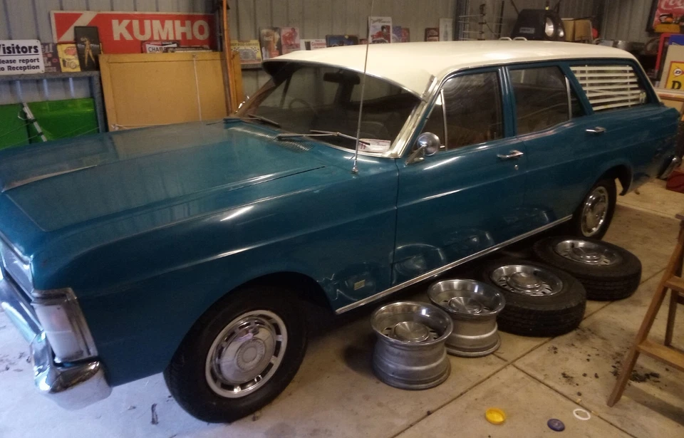 Xw ford falcon 500 1970 XW FALCON 500 - image 1 of 4