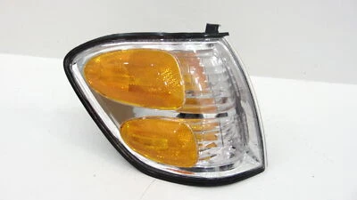 Turn Signal Light Assembly Front Right Fits Toyota Tundra Sequoia - Image 1 of 4