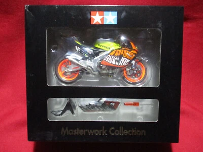 Valentino Rossi Honda RC211V Valencia 2003 Tamiya Masterwork 1/12 Model Bike - Image 1 of 4