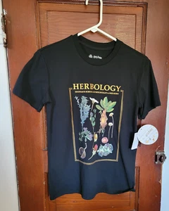 NWT Harry Potter Women's XS Black Herbology Short Sleeve Tee  T Shirt - Imagen 1 de 5