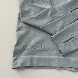 Oiselle Shirt Womens Sz XS Long Sleeve Compression Running Light Blue Thumb Hole - Picture 1 of 9