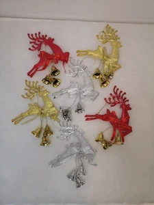 6 Reindeer Stag Christmas Tree Hanging Decorations Red Gold Silver Bows Bells - Picture 1 of 7