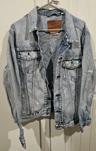 Levi’s Mens Denim Jean Jacket Sz LARGE Trucker Jacket Paint Splattered USED - Picture 1 of 6