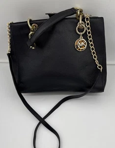  Michael Kors Cynthia small Conv Satchel Black Leather bag Mint Condition - Picture 1 of 11