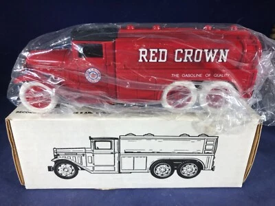 T-73 ERTL 1:38 SCALE DIE CAST BANK - 1930 DIAMOND T TANKER TRUCK - RED CROWN - Image 1 of 4