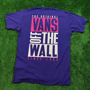Camiseta Vans Para Hombre Mediana Clásica Ajuste Fuera de la Pared Violeta Spellout Gráfico Estampado - Imagen 1 de 12