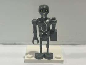 Lego Star Wars: 2-1B Medical Droid (Badge Letter 'T' Pattern) sw0282 Set 8096