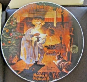Placa de coleccionista Norman Rockwell 1979 ""Somebody's Up There"" de Navidad - Imagen 1 de 3