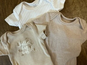 Carters Preemie Baby Boy Girl Unisex Short Sleeved Tee Shirts Lot Hello World - Picture 1 of 6