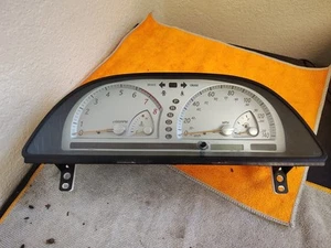 2003-2006 Toyota Camry Gauge Cluster - Picture 1 of 3