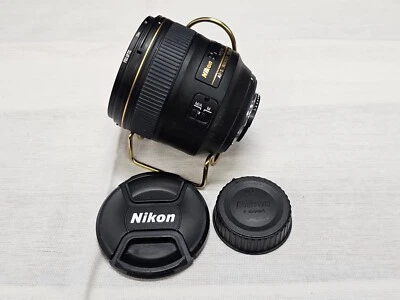 Nikon AF-S Nikkor 85mm 1:1.4G N SWM IF Telephoto Camera Lens F-Mount Japan NICE! - Image 1 of 4