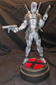 Rare BOWEN DESIGNS DEADPOOL X-FORCE STATUE X-MEN Sideshow Bust - Picture 1 of 9
