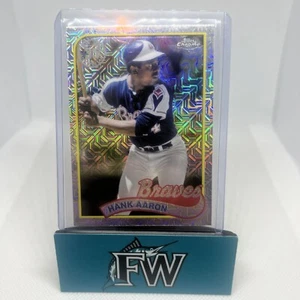 2024 Topps Serie 2 Hank Aaron #2T89C-19 Paquete Plata Mojo Refractor Salón de la fama Bravos - Imagen 1 de 2
