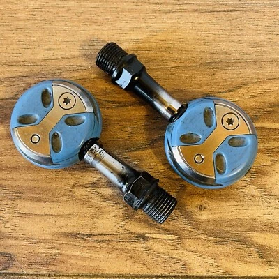 Speedplay Ultra Light Action Chromoly Spindle Road Bike Clipless Pedals Blue - Image 1 of 4